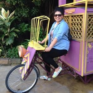 Meet your Posher, Laura